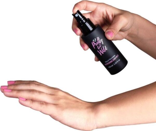 Telová hmla Secret Play Pretty But Wild v spreji, balenie 100 ml