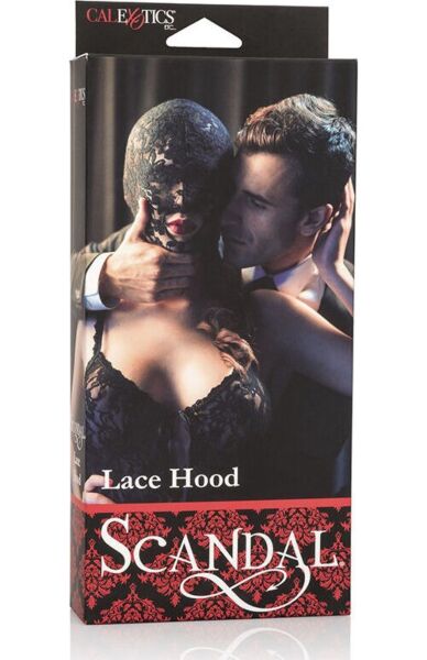 Maska z čiernej čipky Scandal Lace Hood od CalExotics s otvorenými ústami