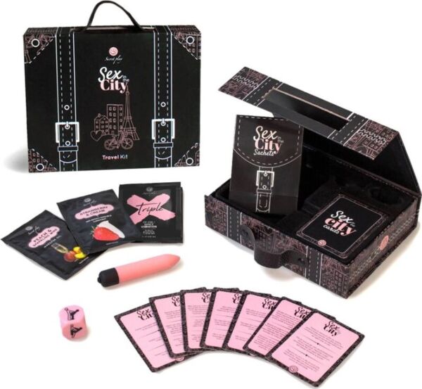 Cestovná súprava Secret Play Sex in the City s kartami, vibračným vajíčkom, kamasutra kockou a jednorazovými sáčkami