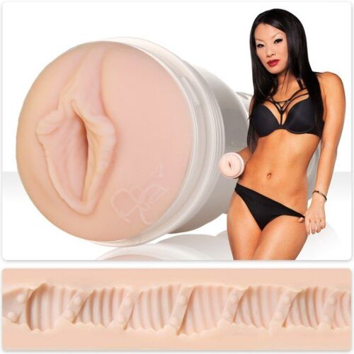Masturbátor Fleshlight Asa Akira Dragon s realistickou textúrou