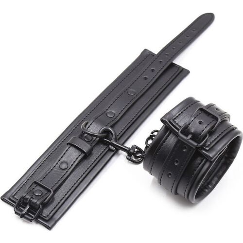 Putá Ohmama Fetish na erotické hry s pútaním